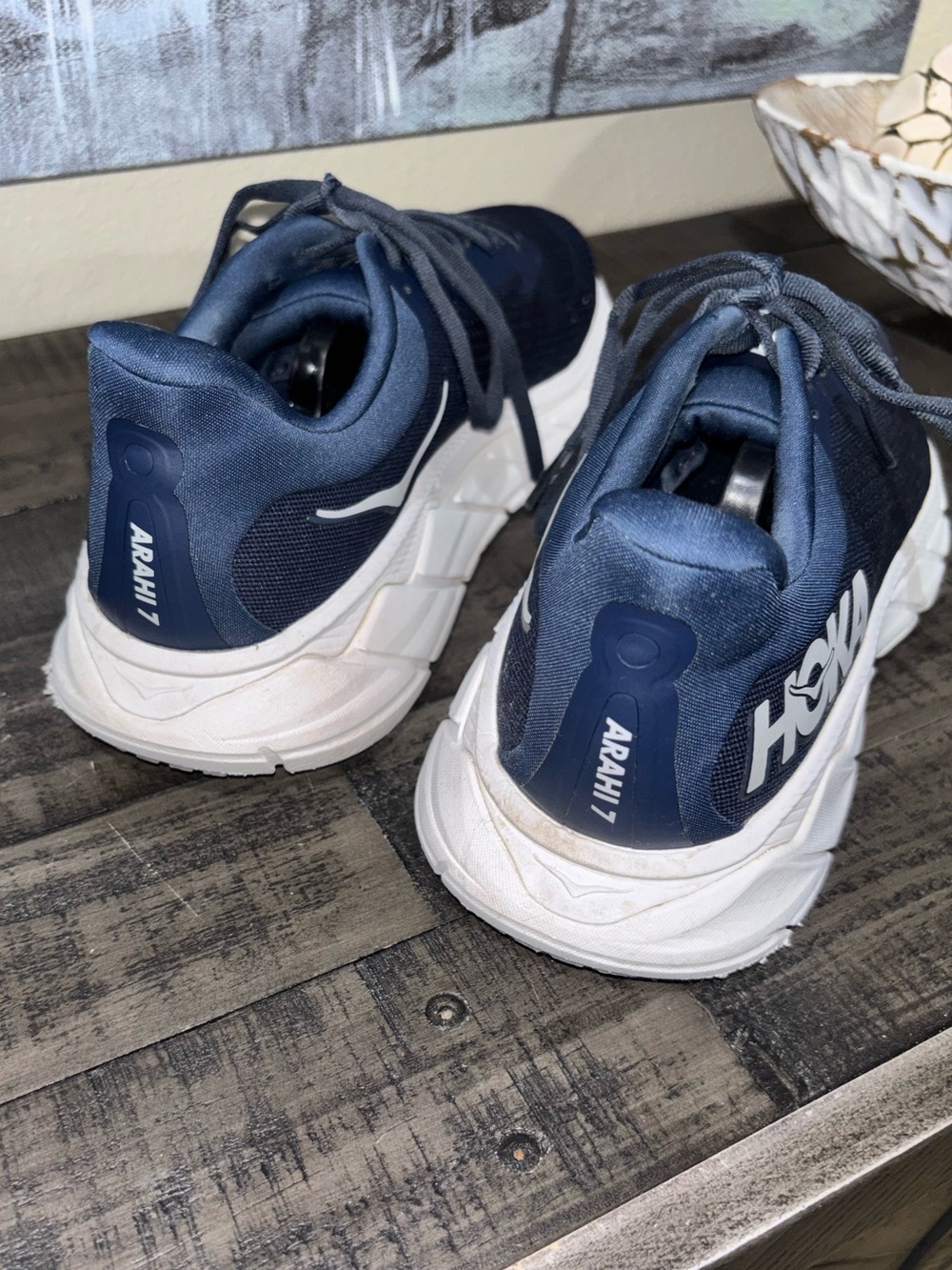 HOKA Arahi 7 running shoes MENS SZ 10D - Picture 2 of 13